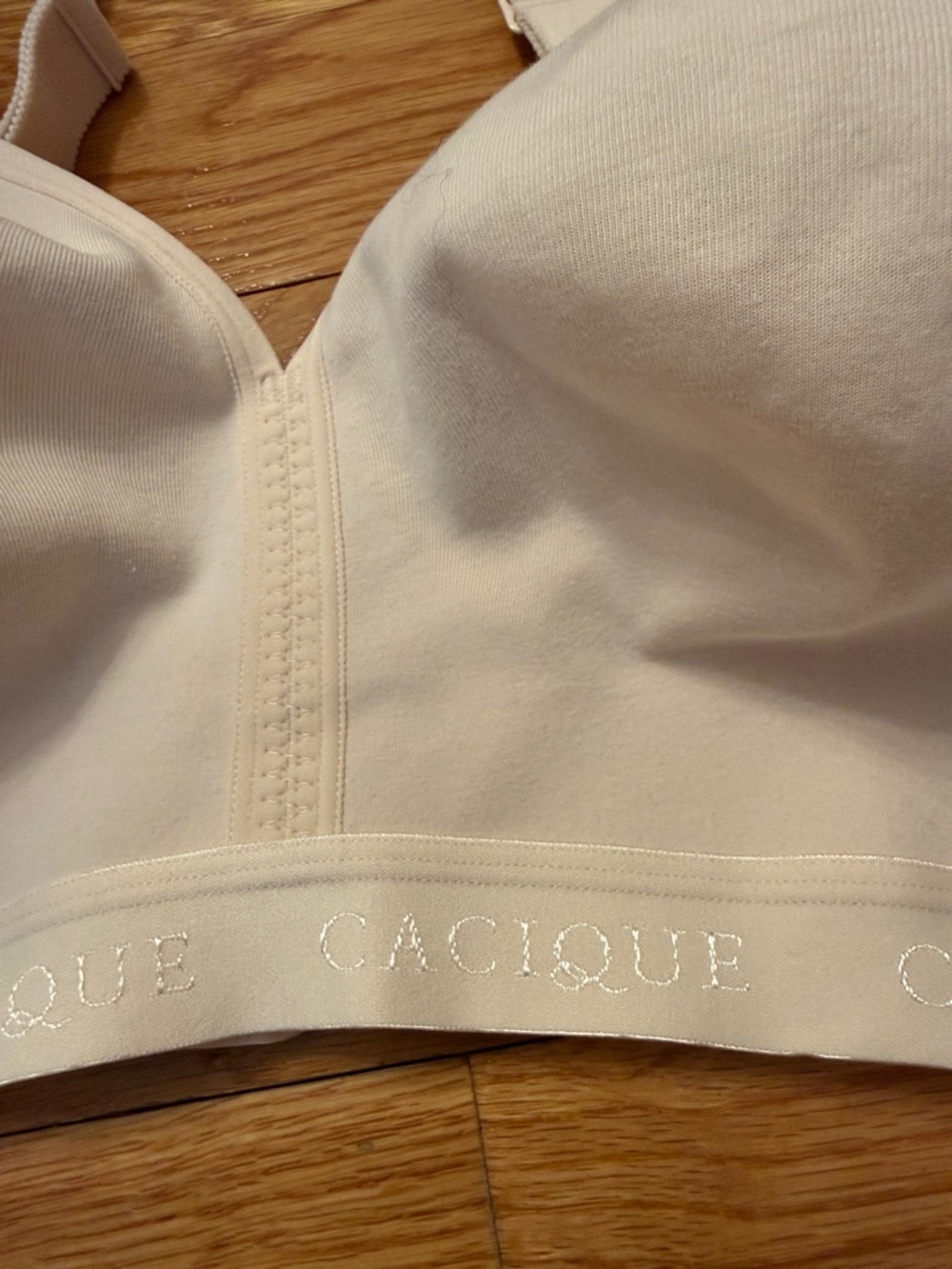 Cacique 48DD Cream Wireless Comfort Bra with Light Support NWOT - Picture 2 of 5